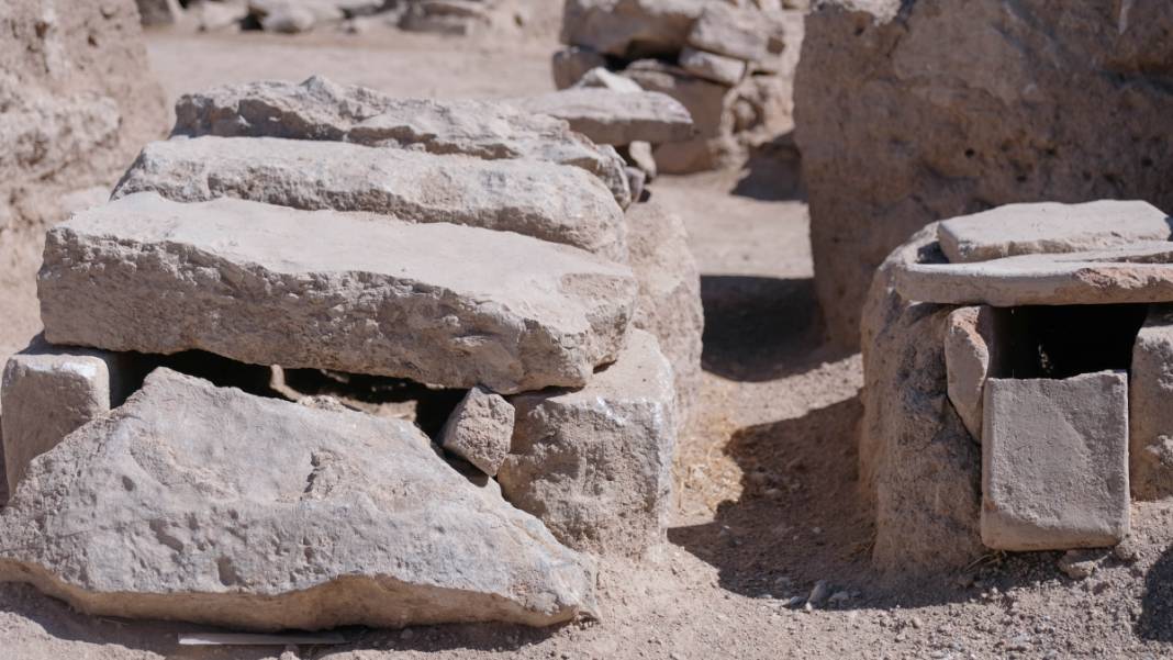 3 yıldır bölgede çalışan arkeologlar öyle bir şey buldu ki... Konya'daki keşif tarihe ışık tutuyor! 3